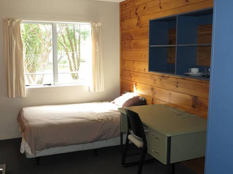 Akoranga Student Village Hotel